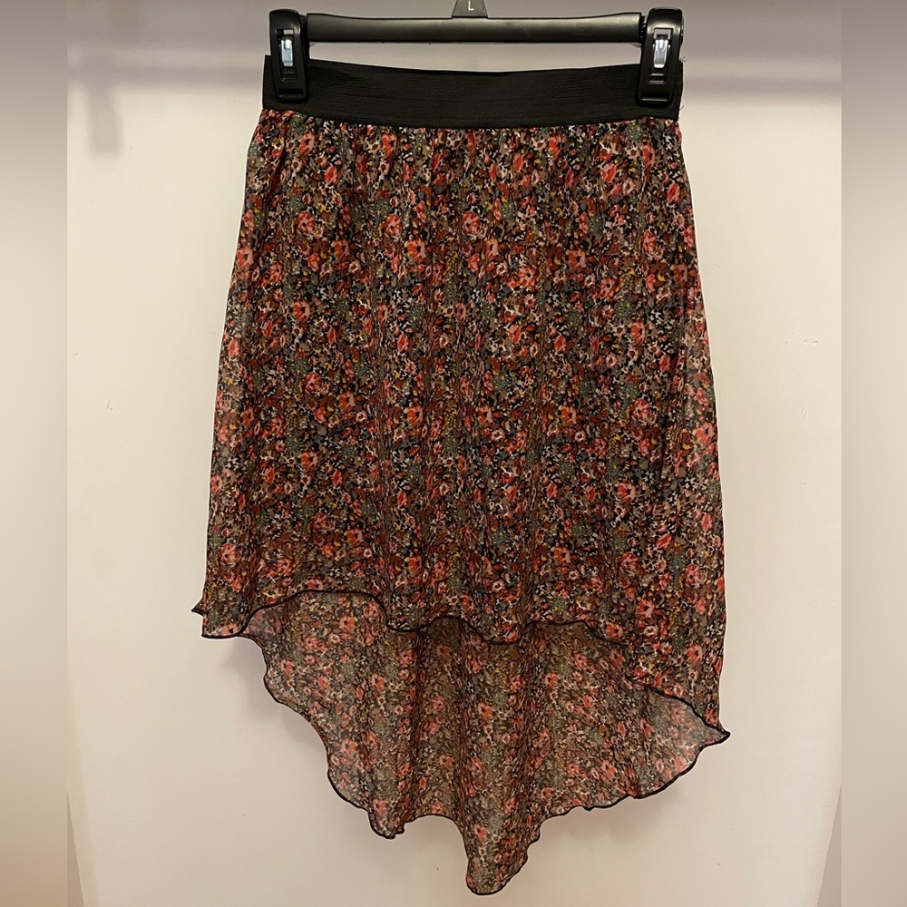 Asymmetrical Flower Pattern Skirt